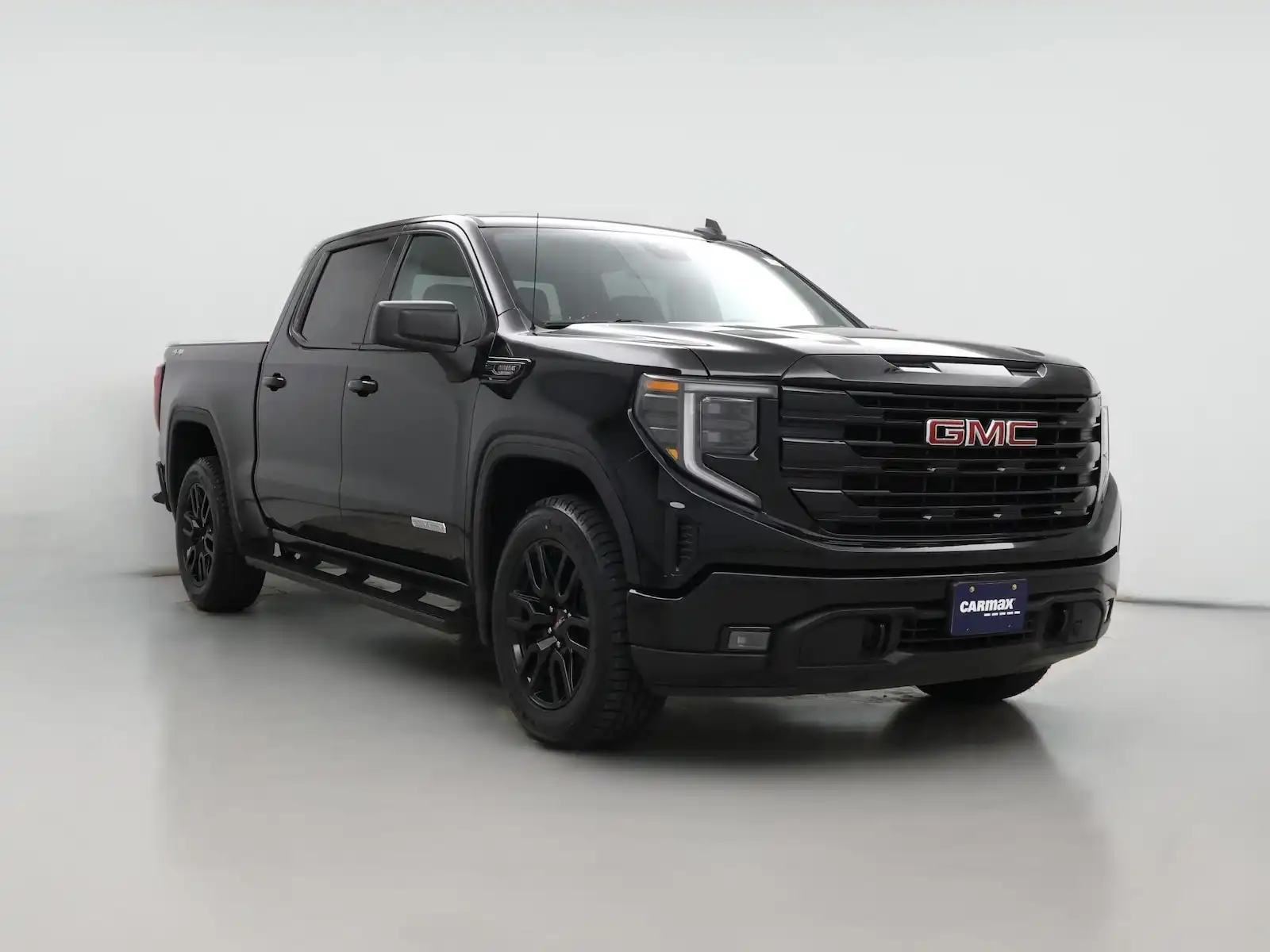 2024 GMC Sierra Elevation 4WD Crew Cab Standard Box's photo