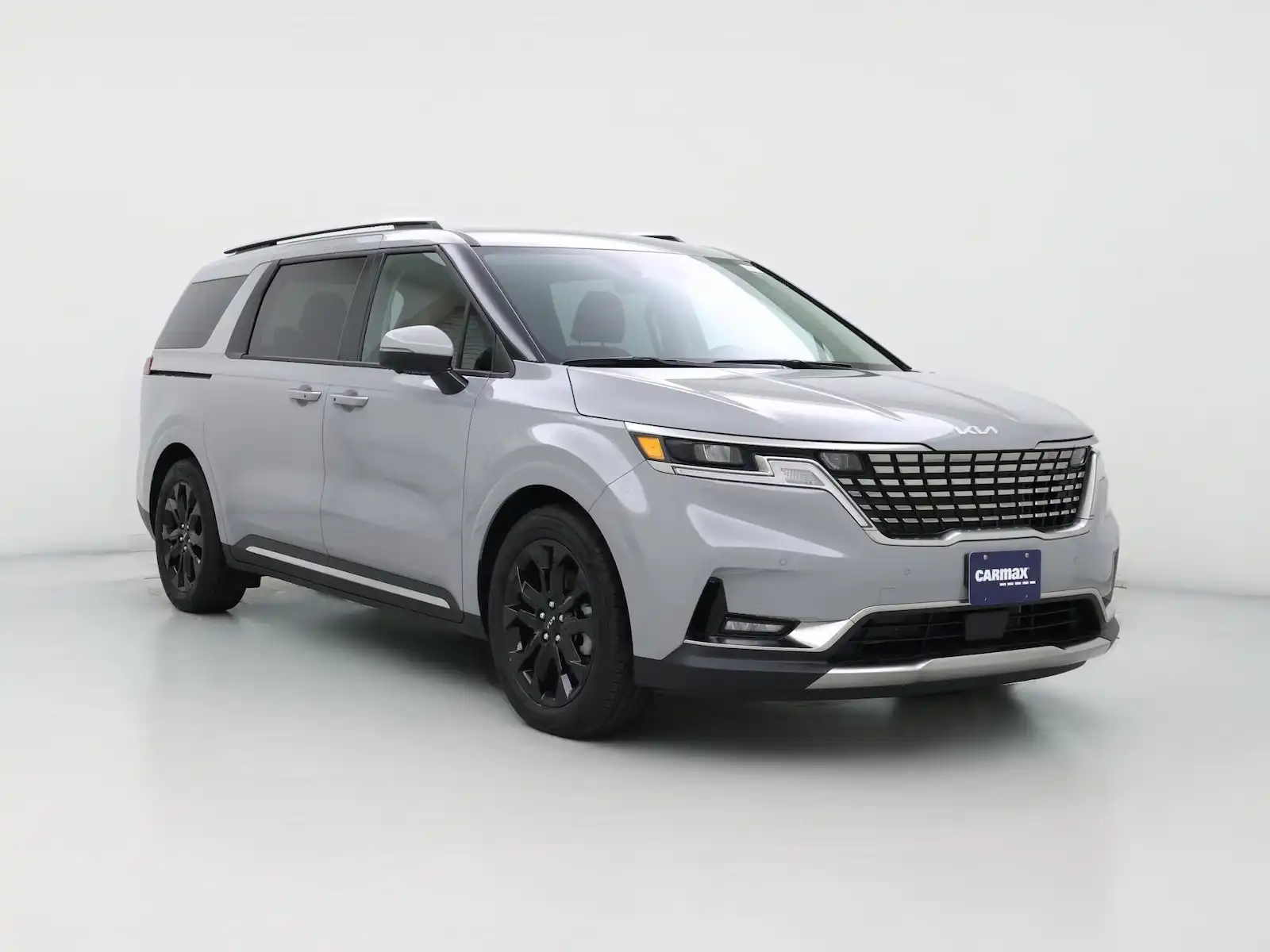 2024 Kia Sedona SX's photo