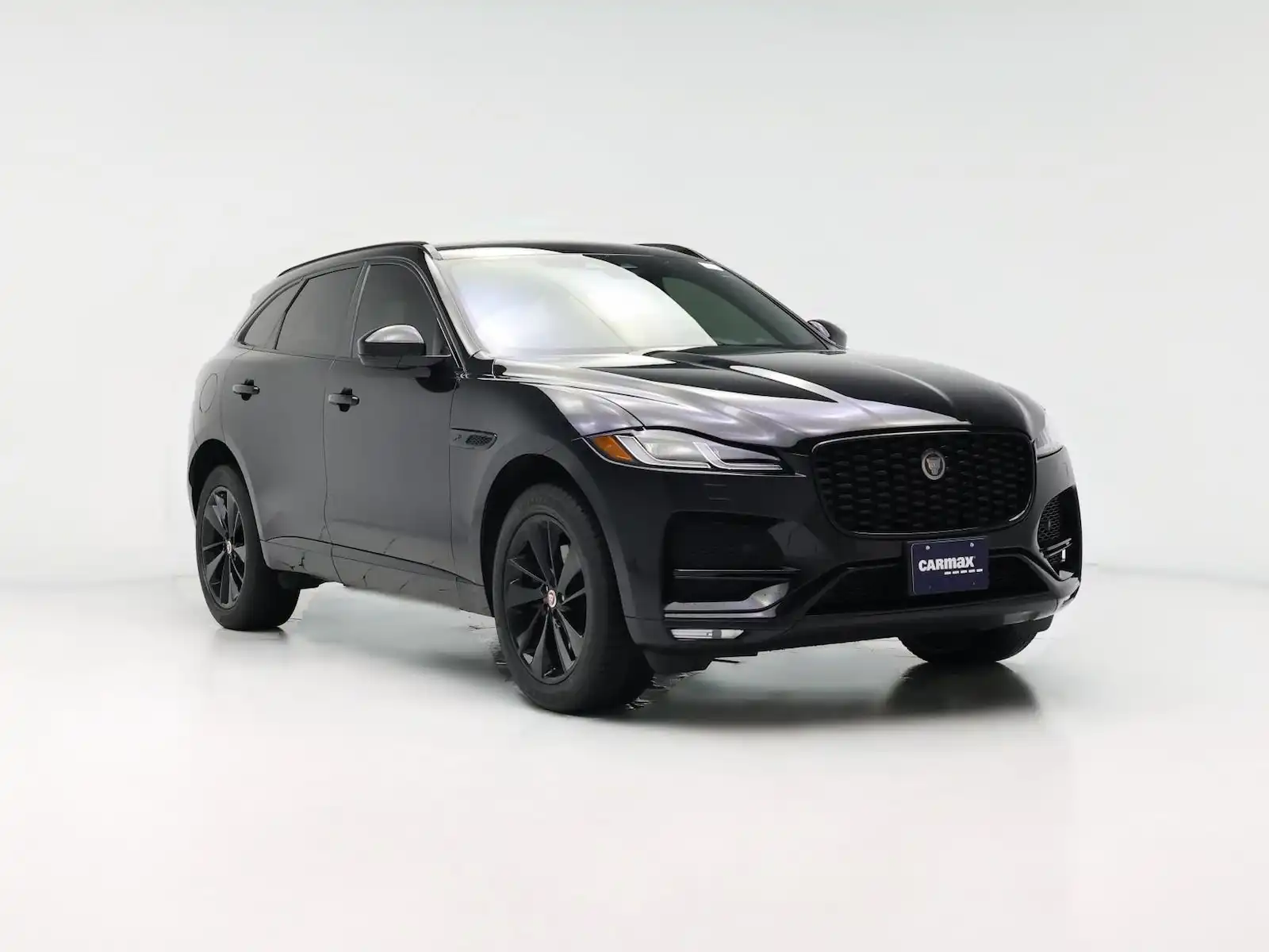 2023 Jaguar F-PACE P250 S's photo