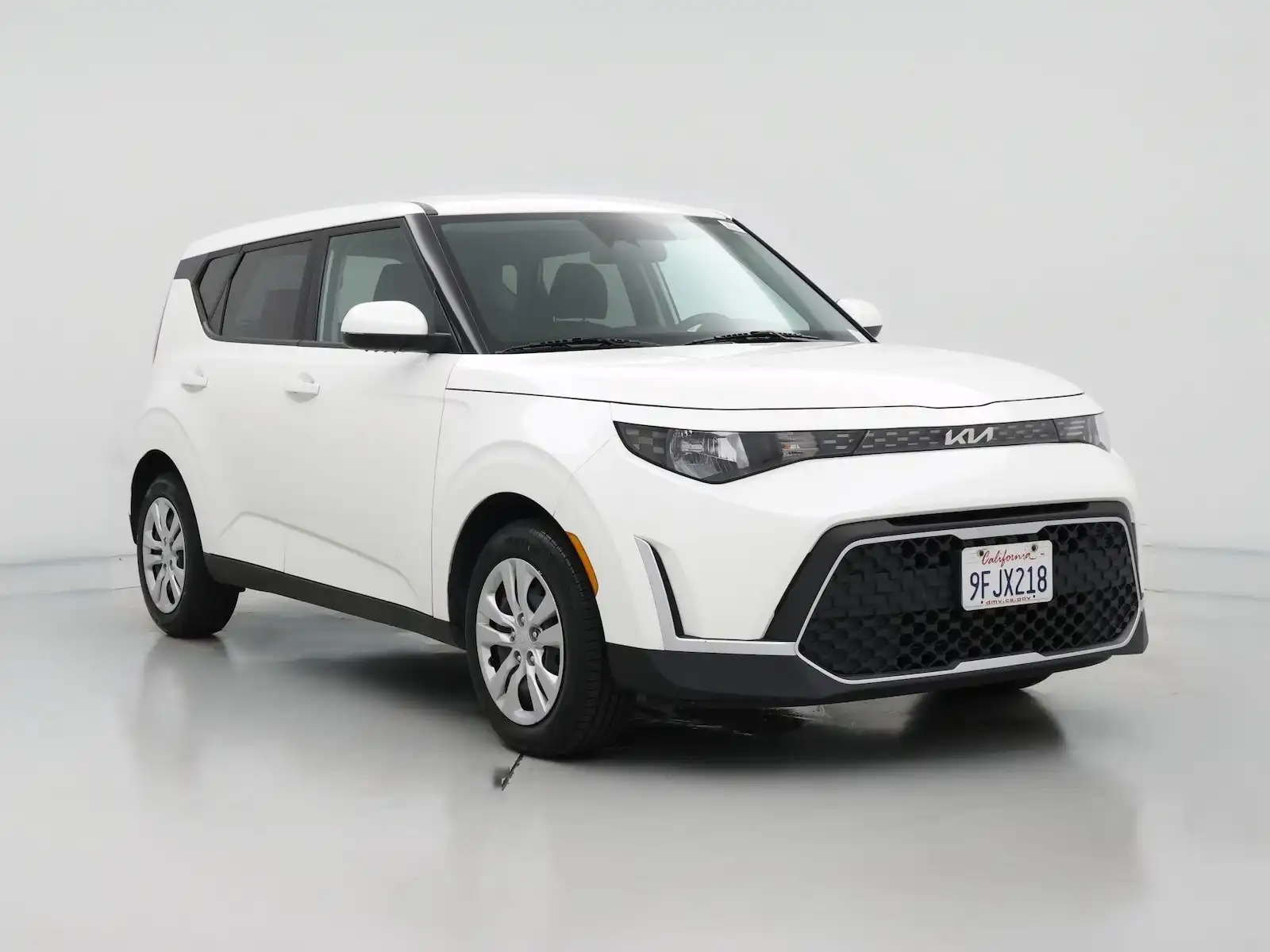 2023 Kia Soul 2.0 LX IVT's photo