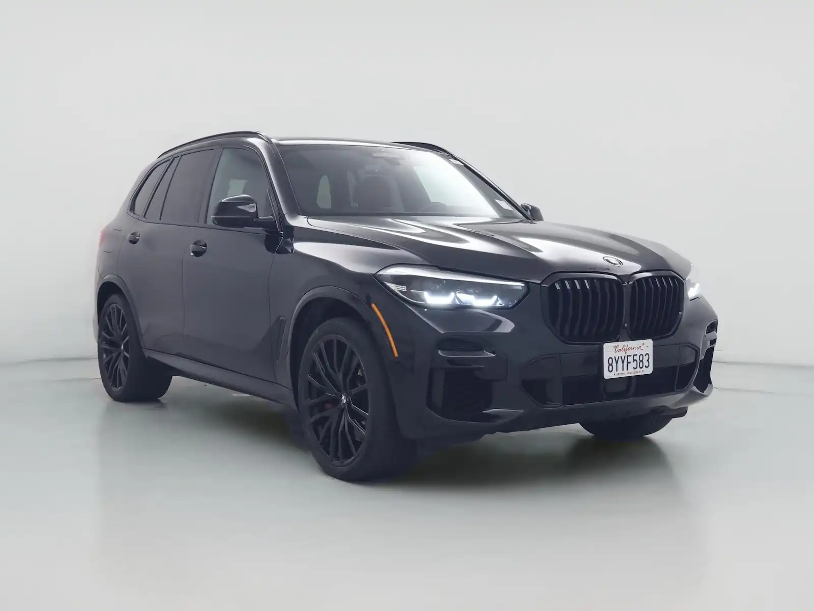 2022 BMW X5 M50i's photo