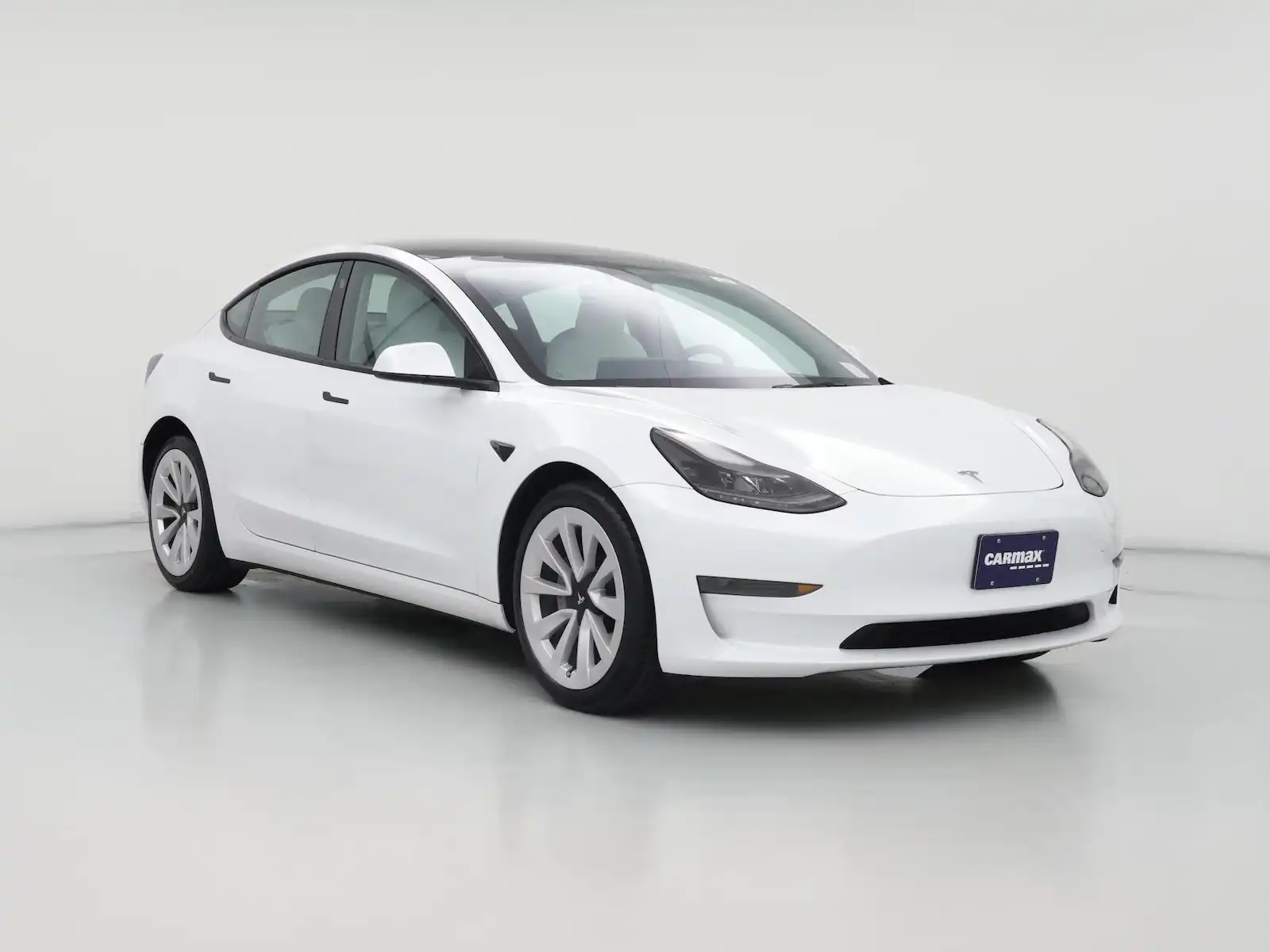2023 Tesla Model 3 Base's photo