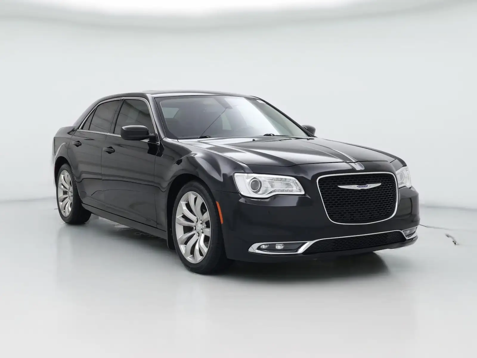 2017 Chrysler 300 Limited's photo