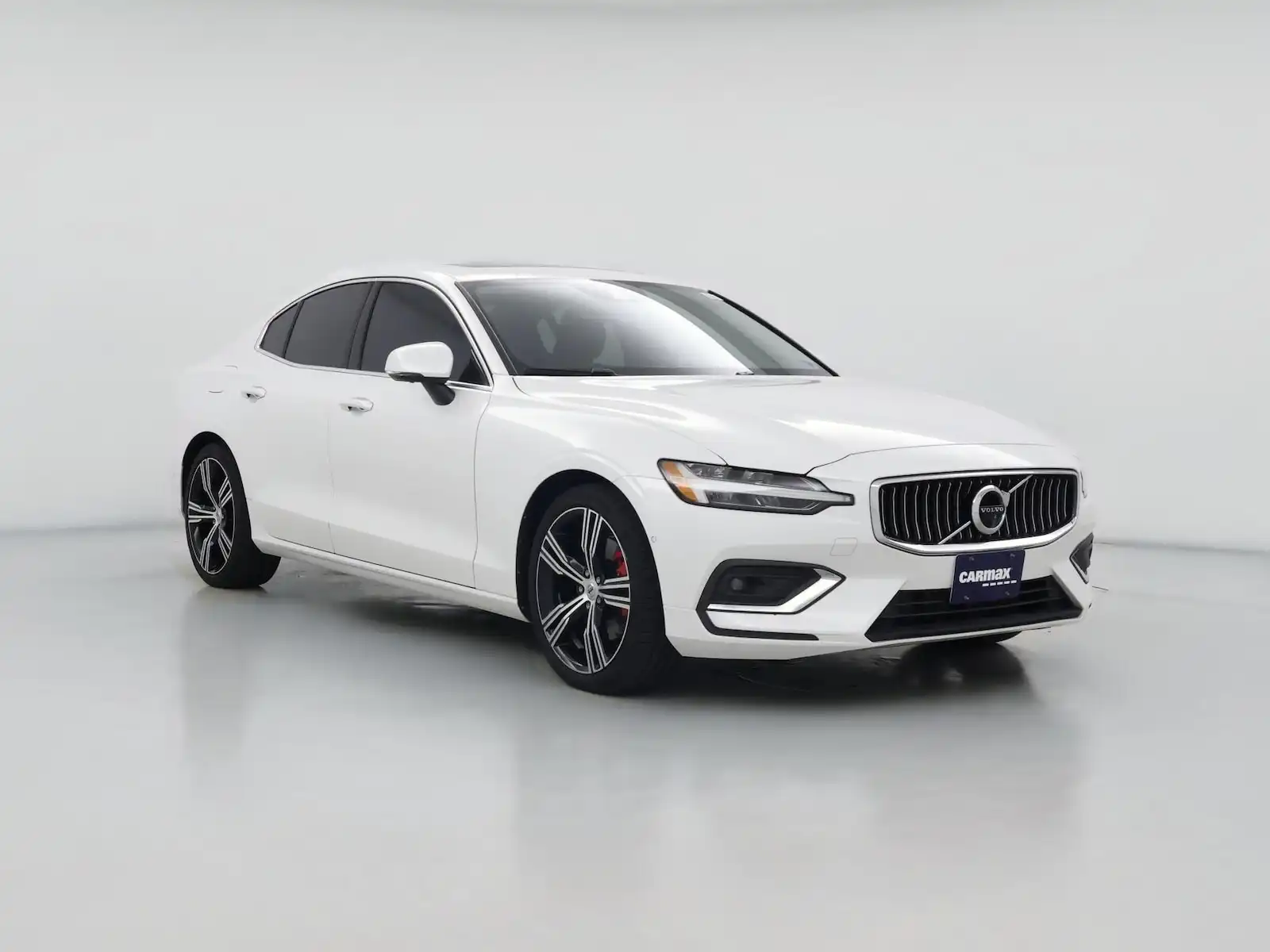 2022 Volvo S60 B5 Inscription's photo