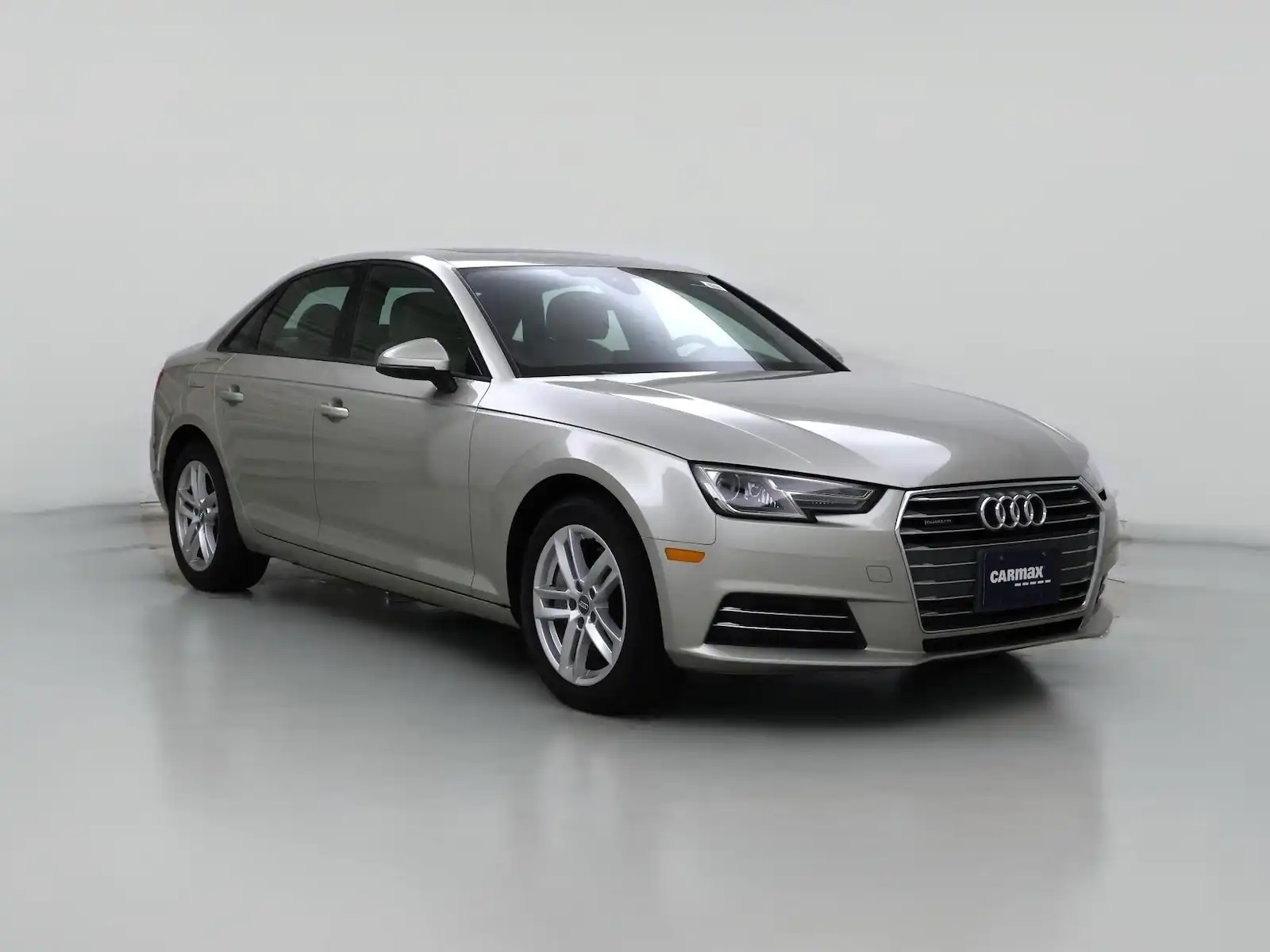 2017 Audi A4 2.0T Premium quattro S tronic's photo