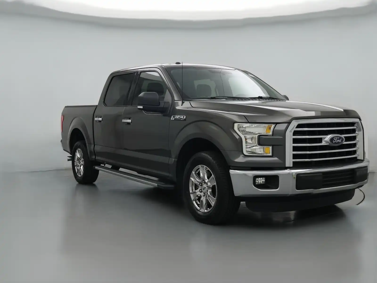 2016 Ford F-150 XLT SuperCrew 5-1/2' Box's photo