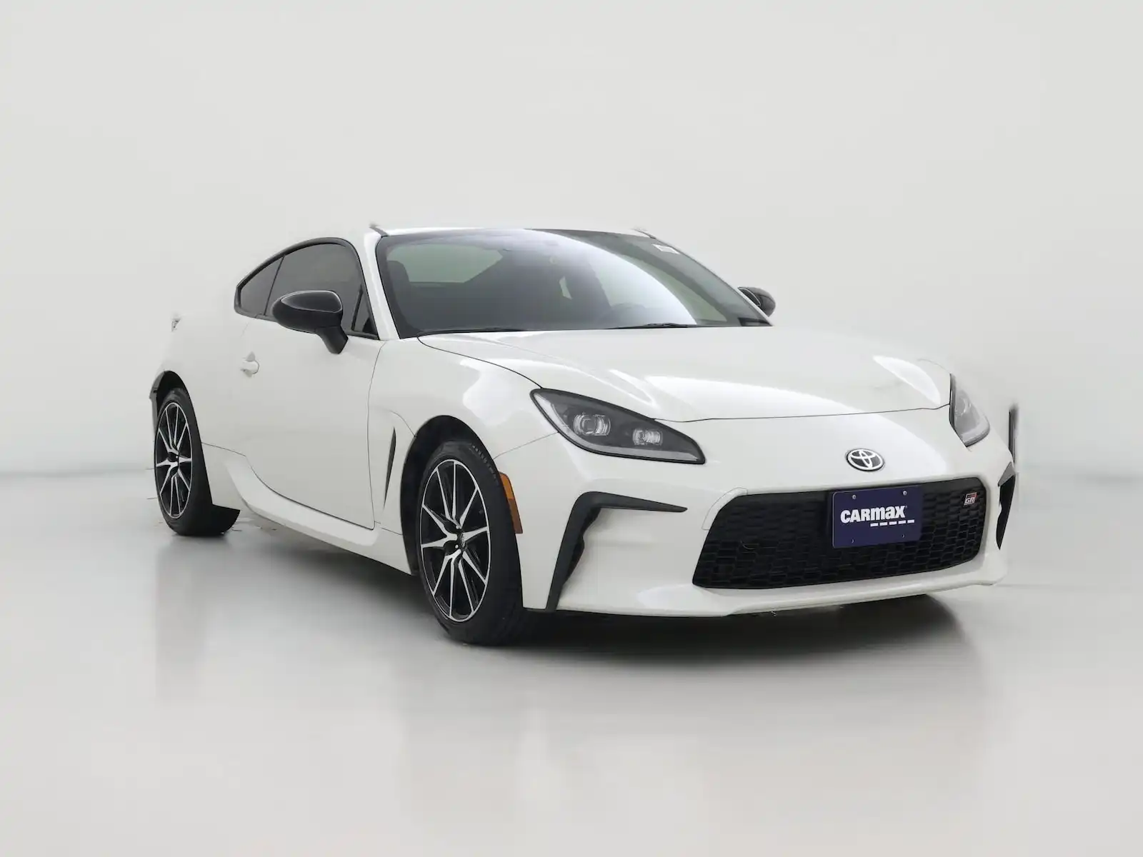 2025 Toyota GR86 AT's photo