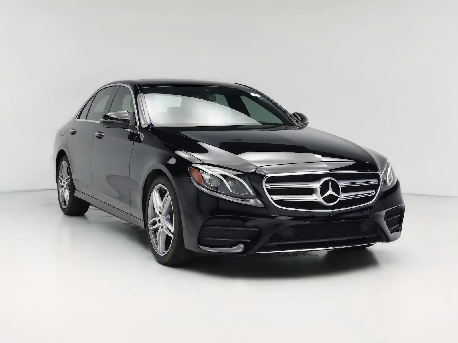 2017 Mercedes-Benz E-Class E300's photo