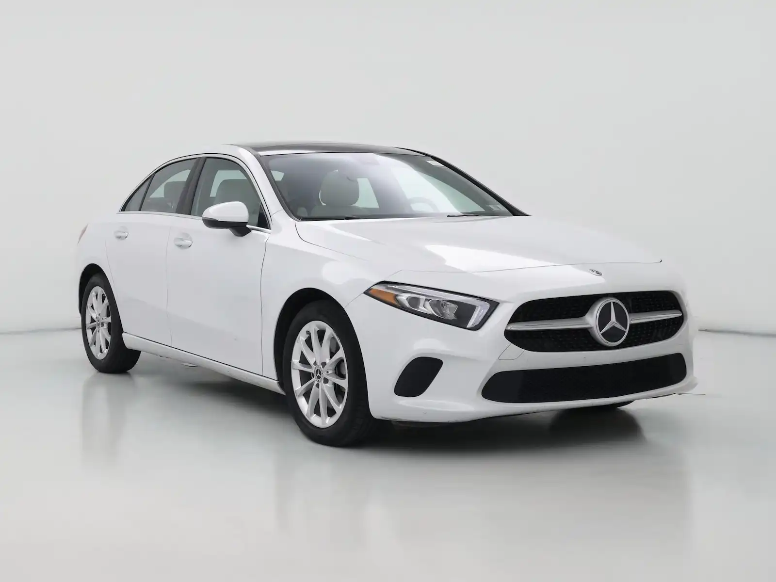 2020 Mercedes-Benz A-Class A220 4MATIC's photo