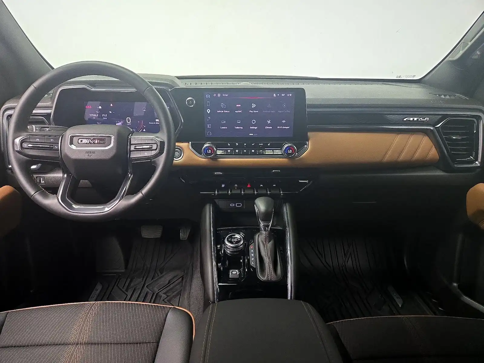 2026 GMC Canyon AT4 4WD Crew Cab Short Box's photo