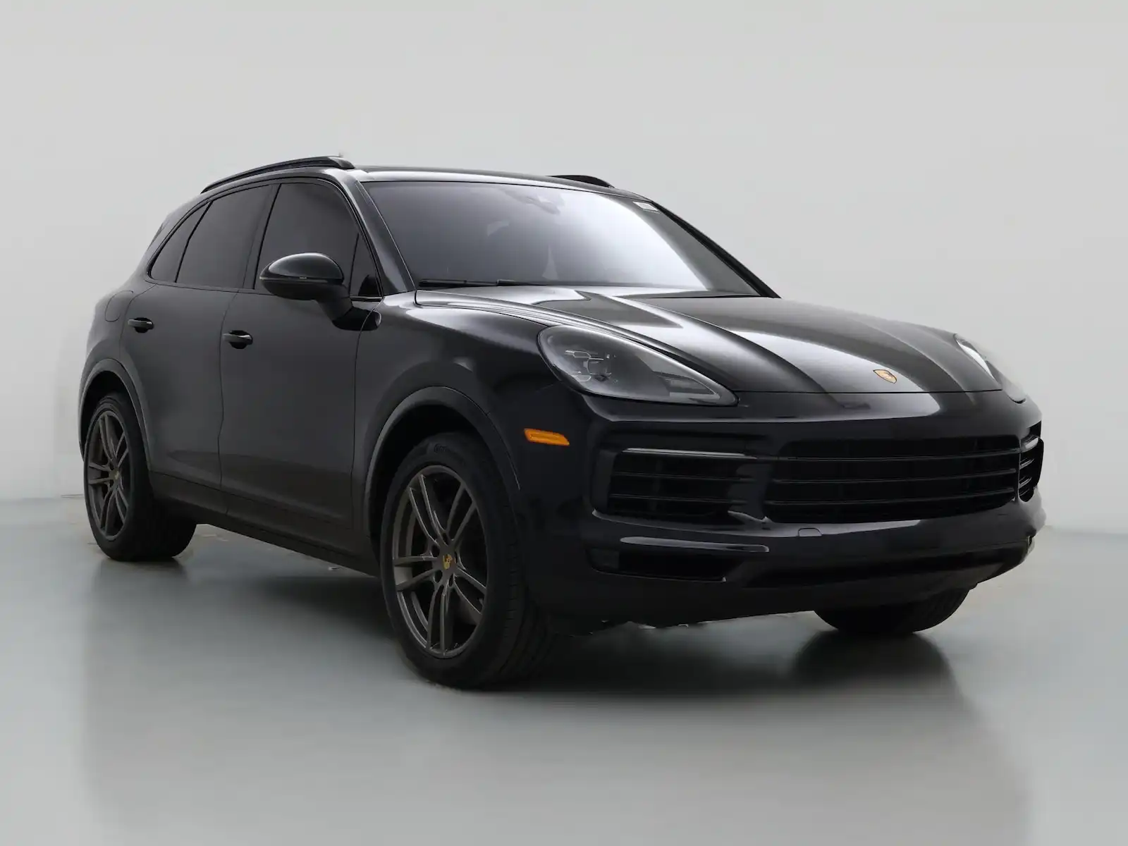 2022 Porsche Cayenne Base's photo