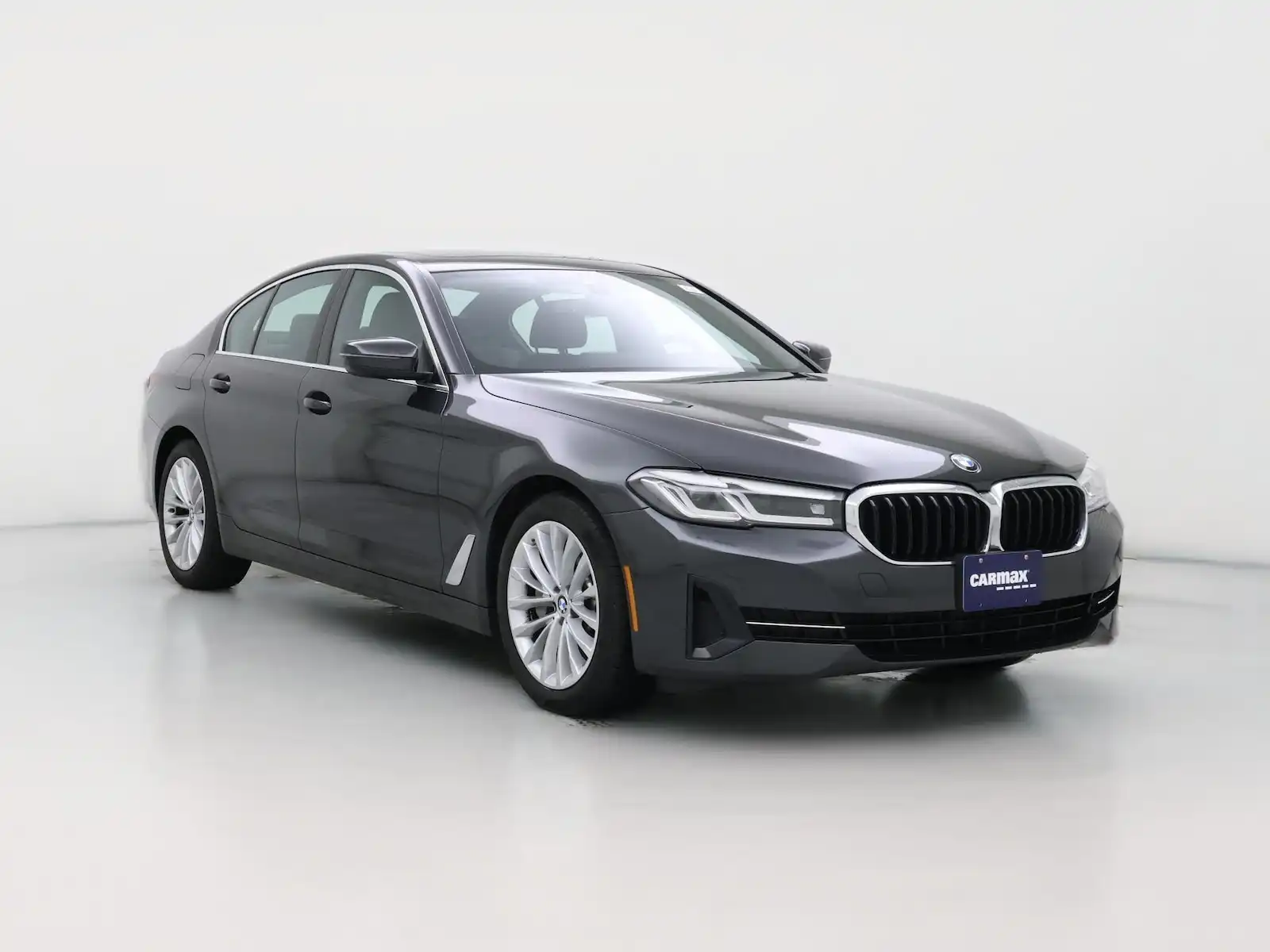 2023 BMW 5 Series 530i xDrive Sedan's photo