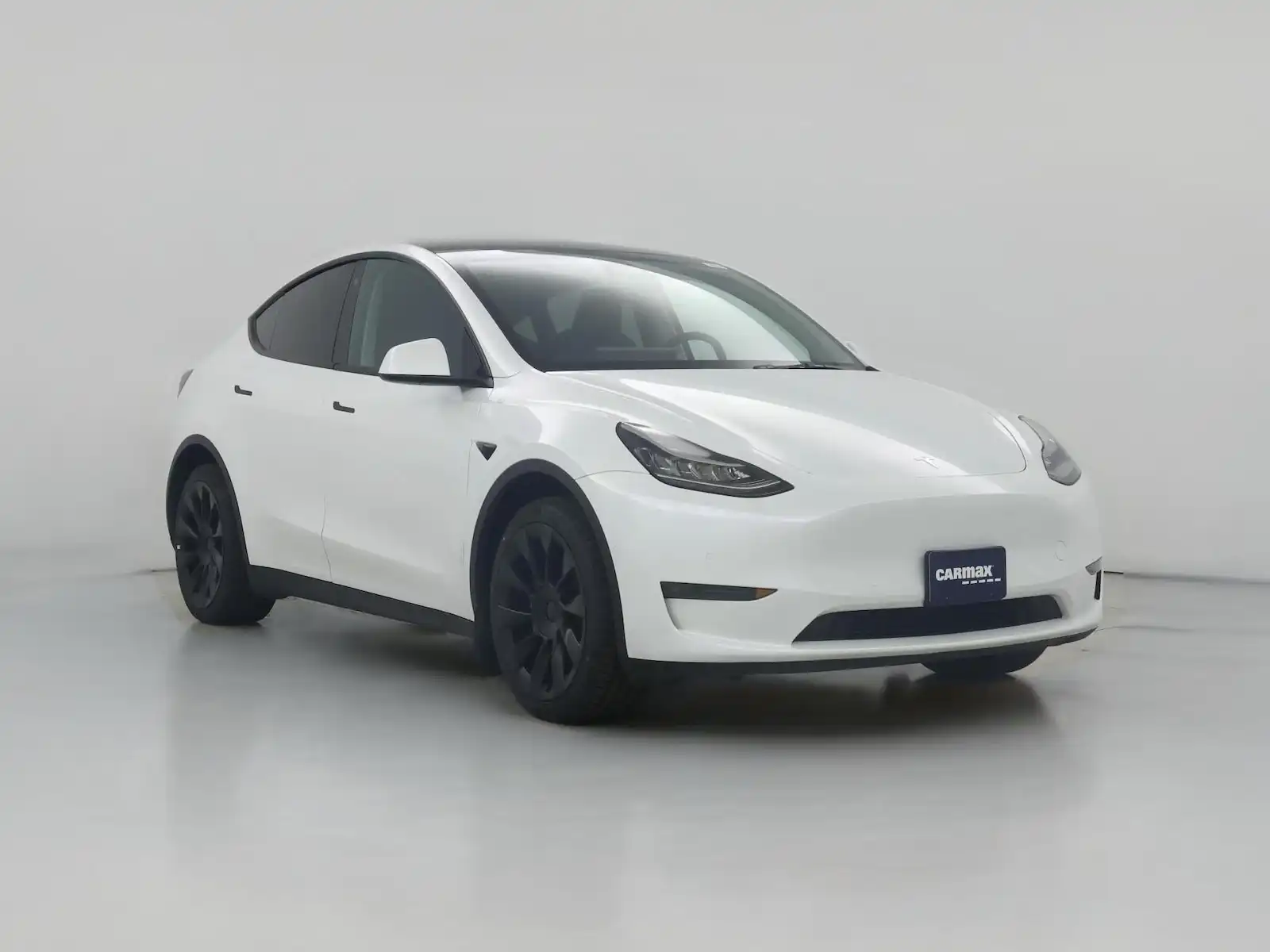 2022 Tesla Model Y Long Range's photo