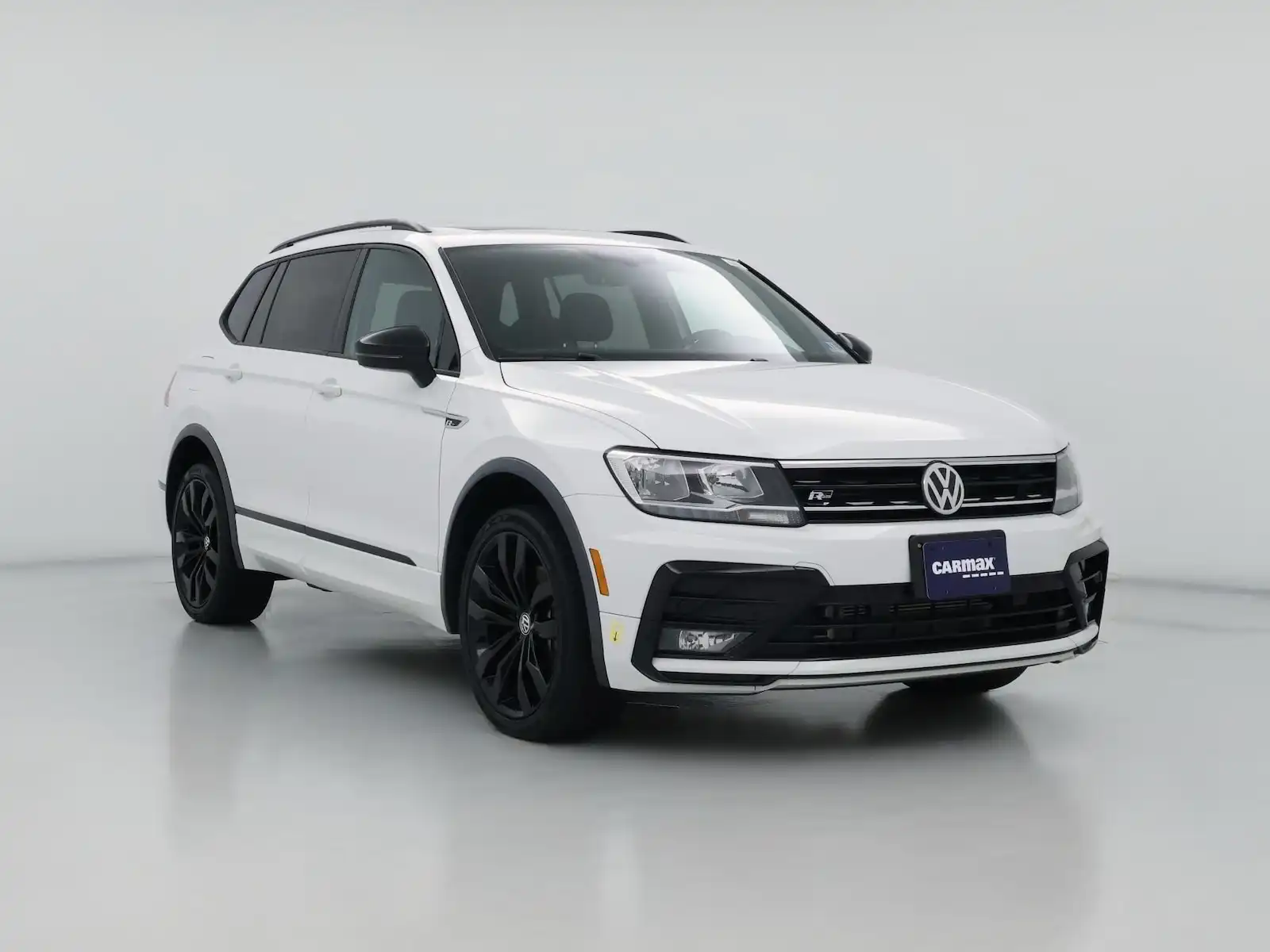 2020 Volkswagen Tiguan 2.0T SE R-Line Black 4Motion's photo