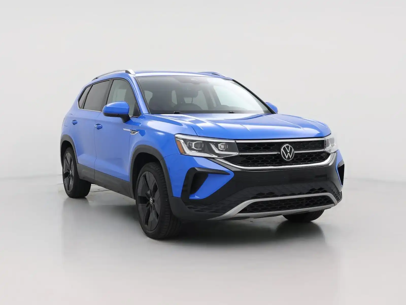 2023 Volkswagen Taos 1.5T SEL 4Motion's photo