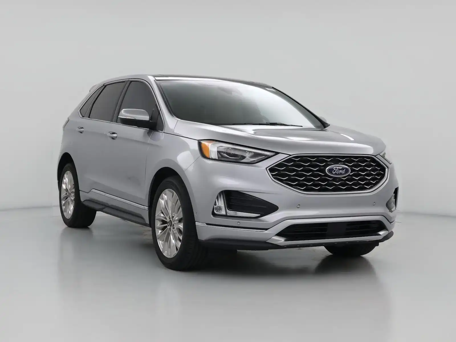 2024 Ford Edge Titanium AWD's photo