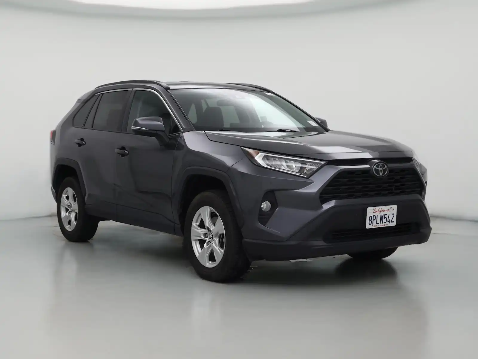 2020 Toyota RAV4 XLE FWD's photo