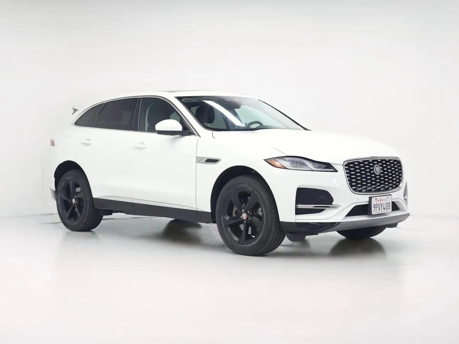 2023 Jaguar F-PACE P250 S's photo