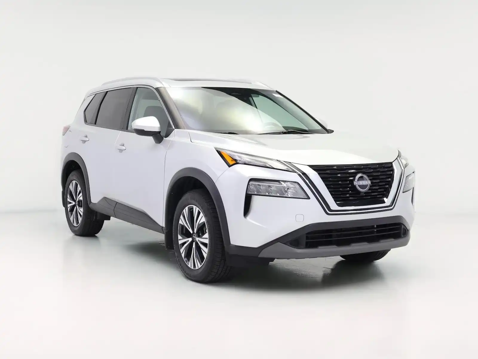 2022 Nissan Rogue SV FWD's photo
