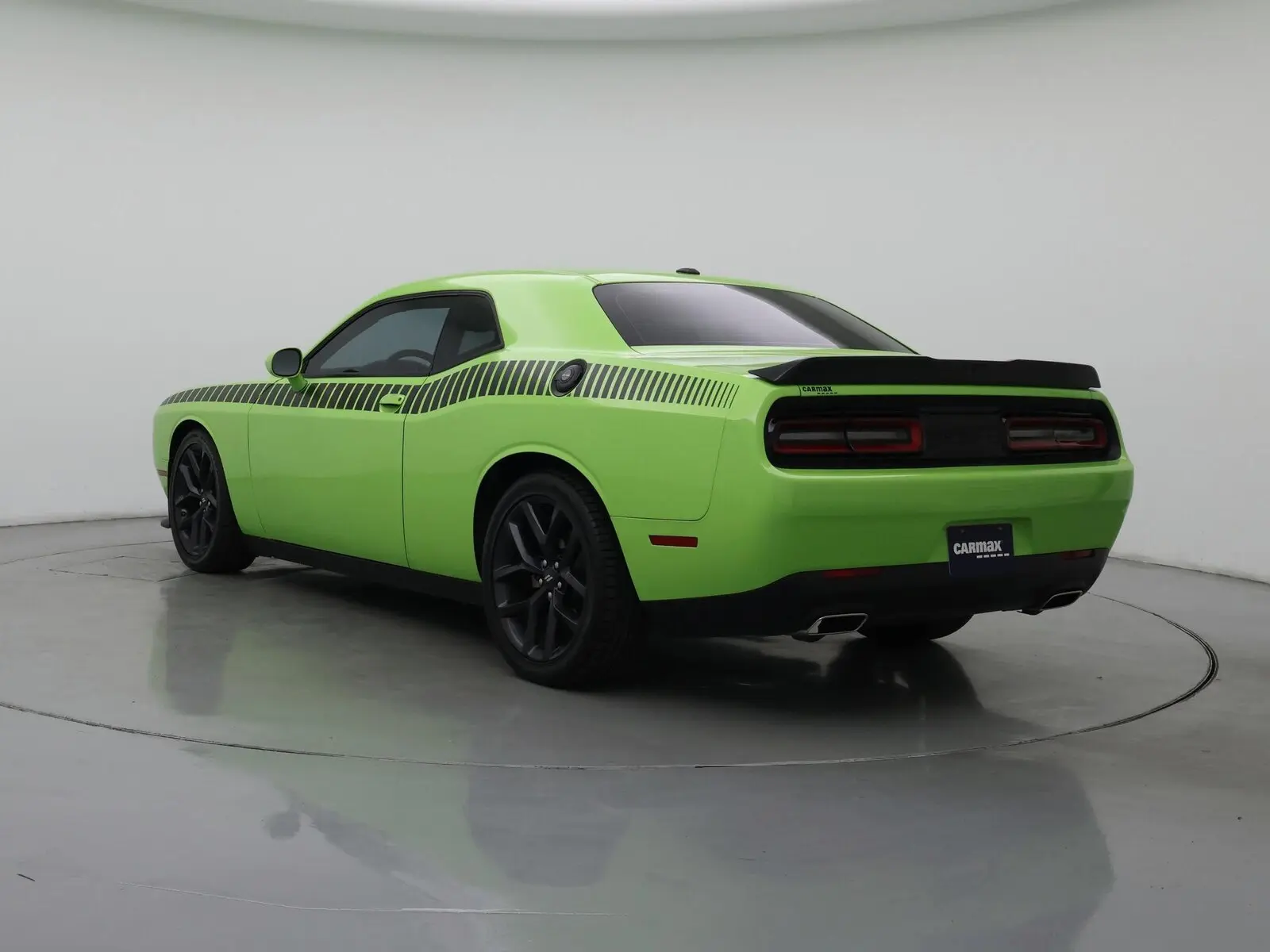 2023 Dodge Challenger GT Auto photo 3
