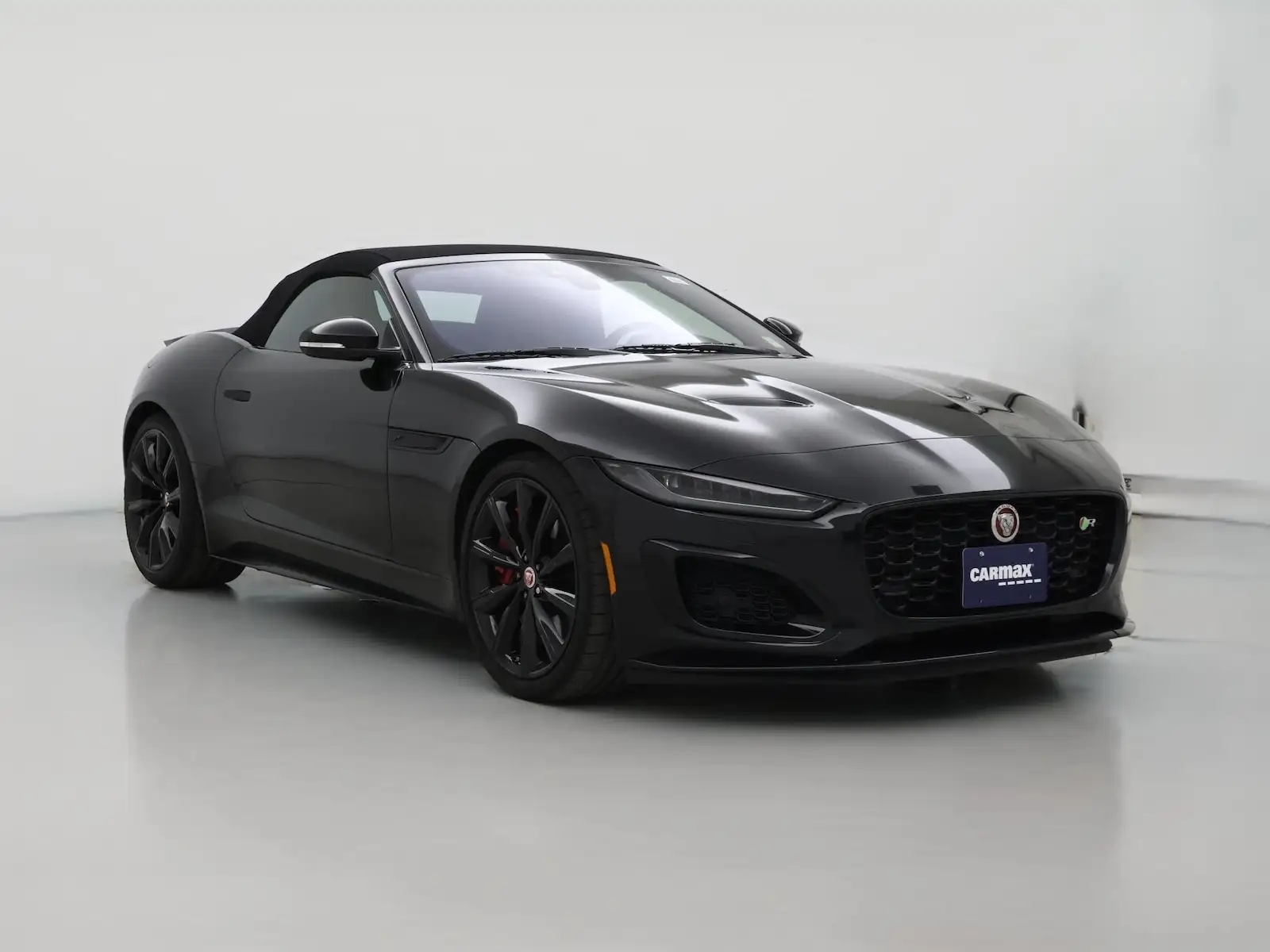 2023 Jaguar F-TYPE R Convertible's photo