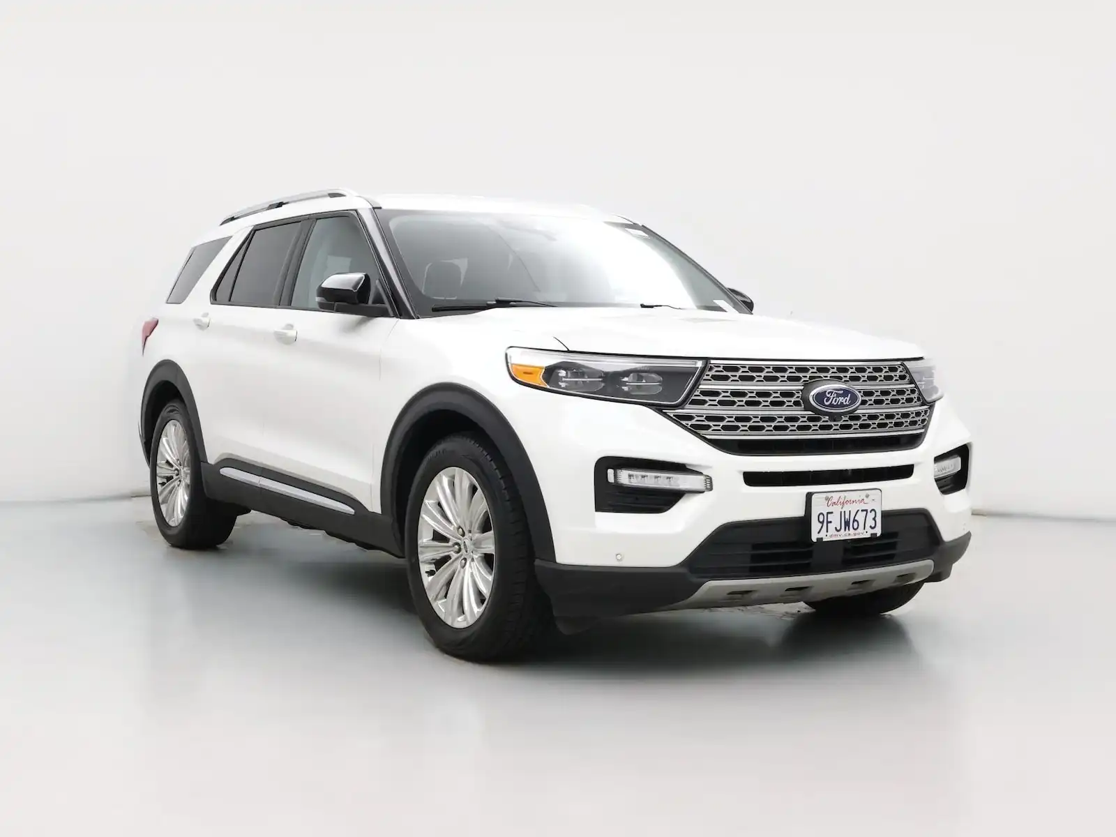 2023 Ford Explorer Hybrid Limited's photo