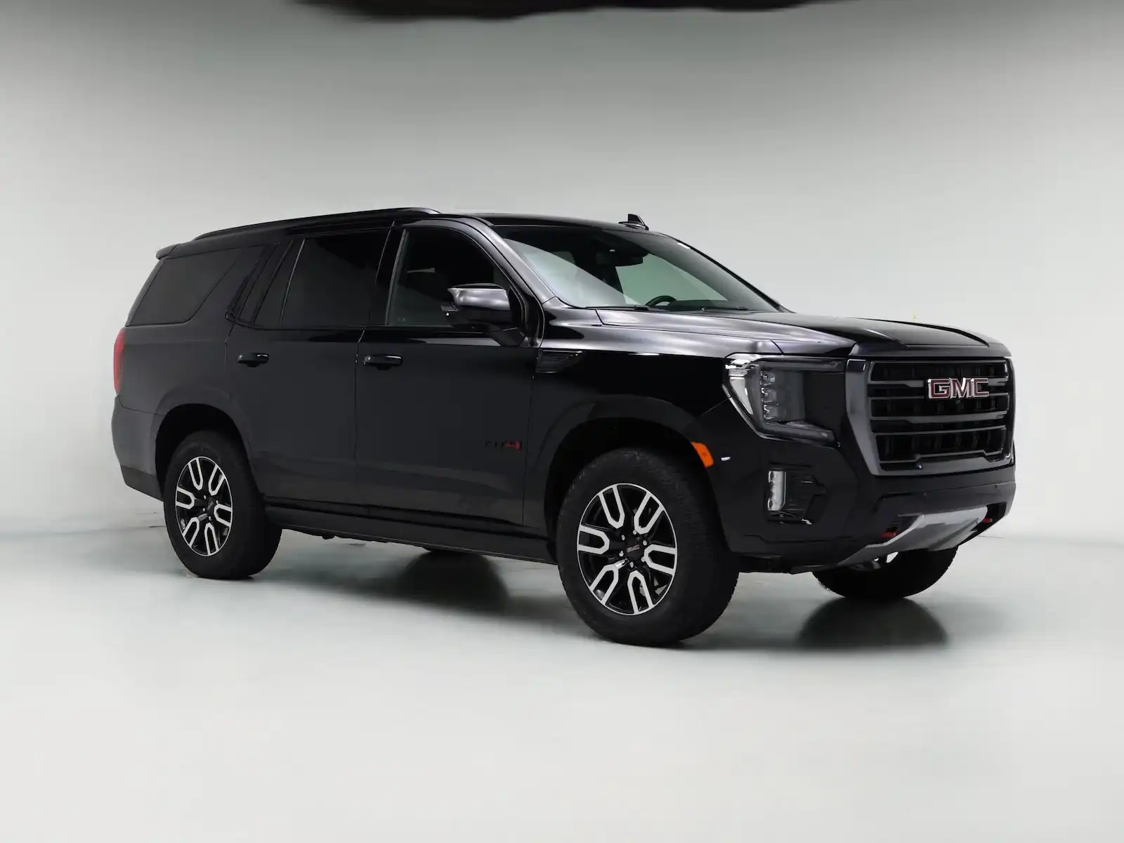 2024 GMC Yukon AT4 4WD's photo