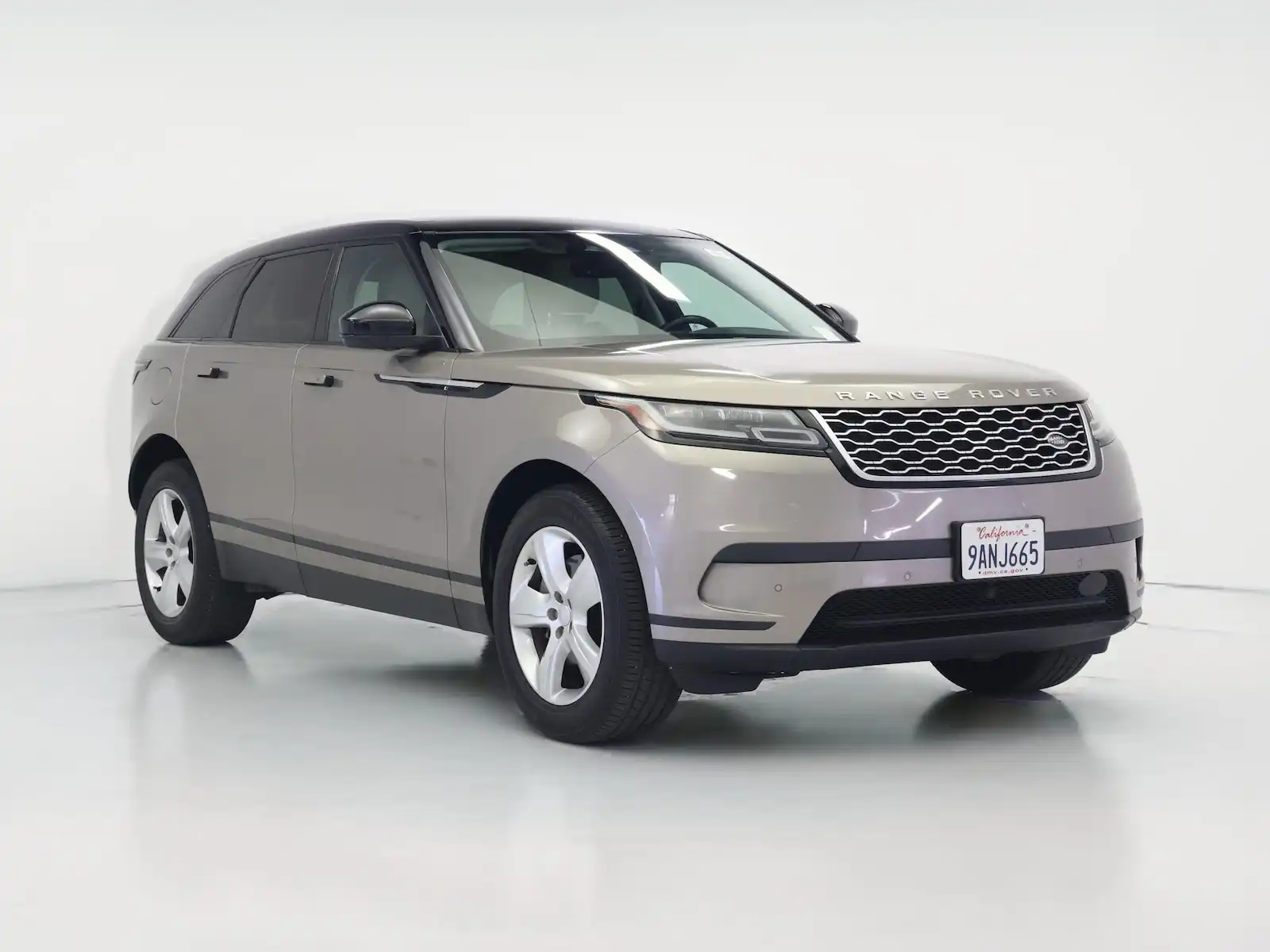 2022 Land Rover Range Rover Velar Si4 S's photo