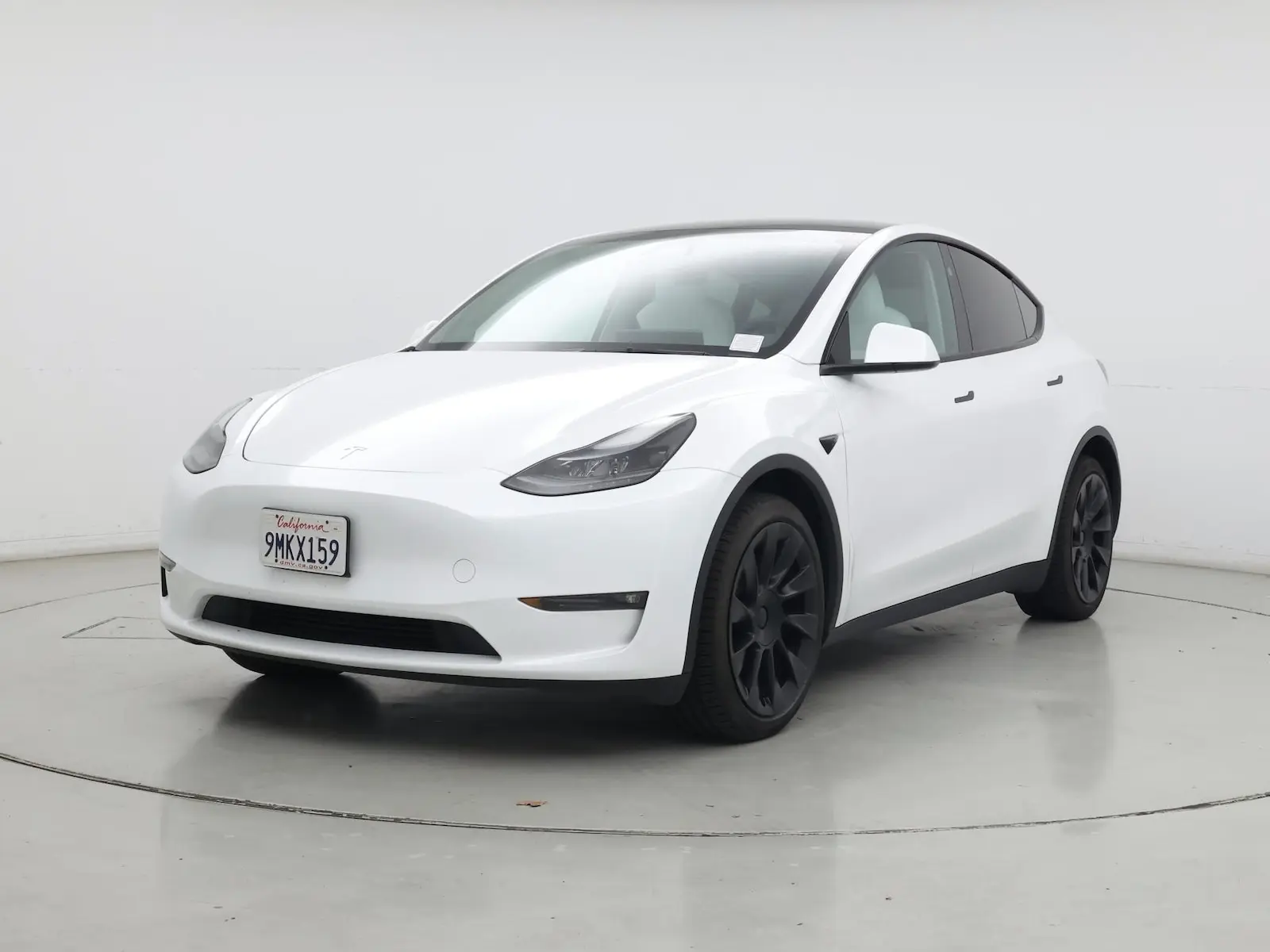 2024 Tesla Model Y Long Range Dual Motor AWD photo 5