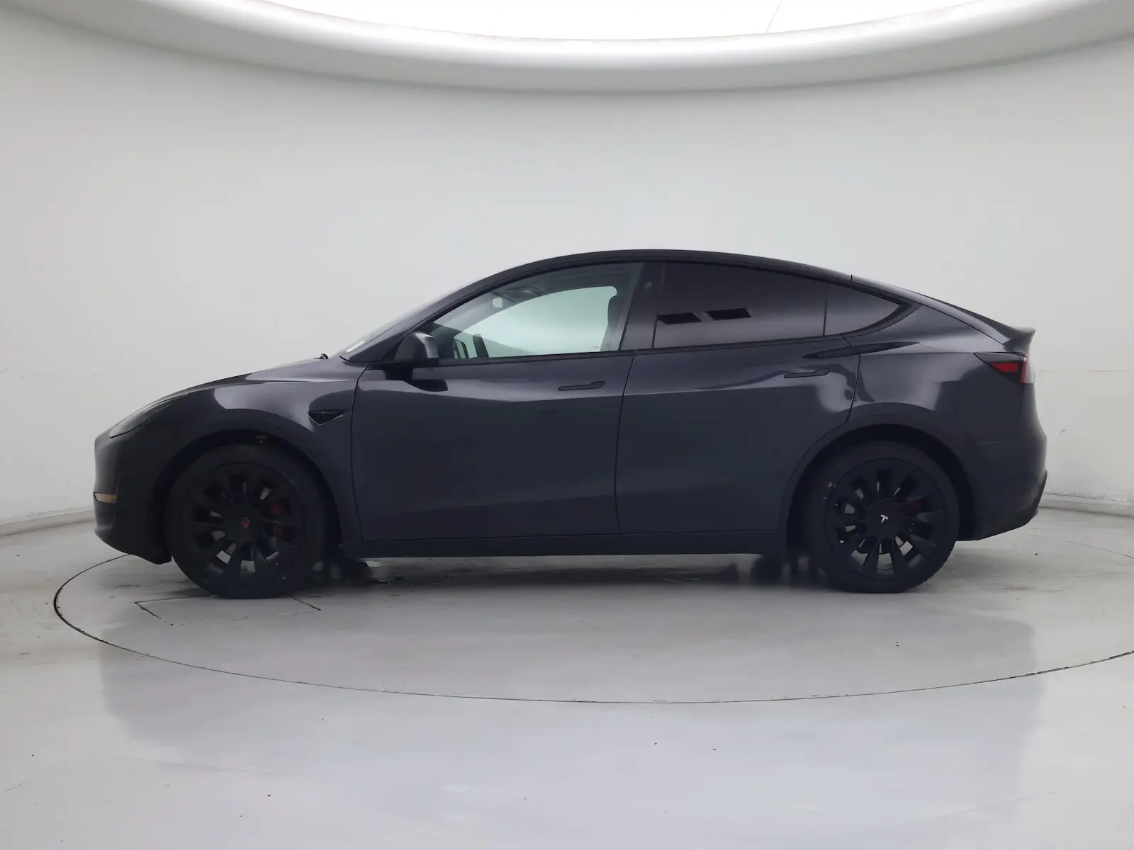 2024 Tesla Model Y Long Range Dual Motor AWD photo 4