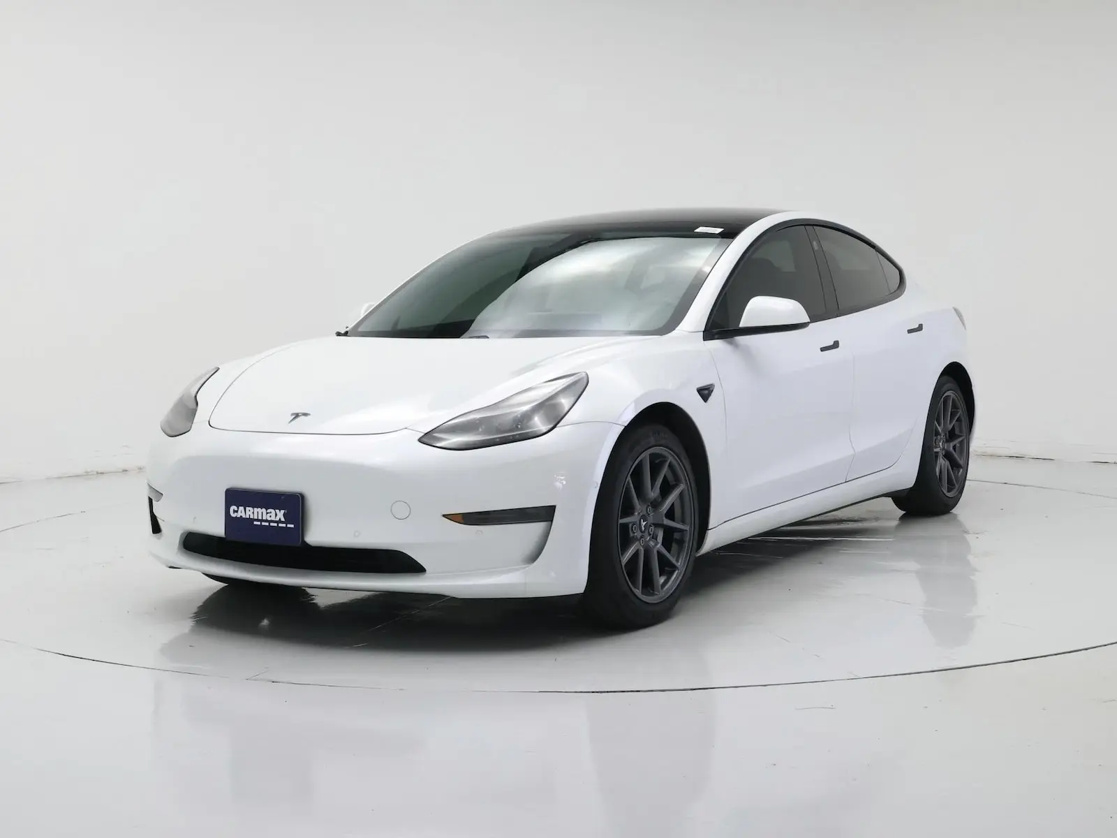 2021 Tesla Model 3 Standard Range Plus photo 5