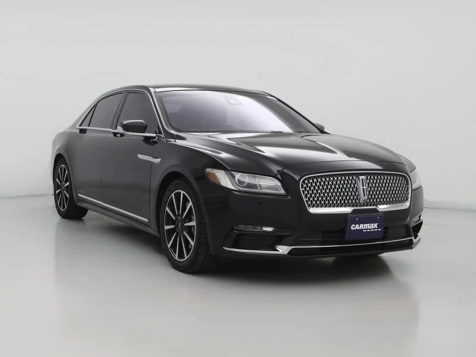 2020 Lincoln Continental Reserve FWD's photo