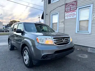 2013 Honda Pilot LX's photo