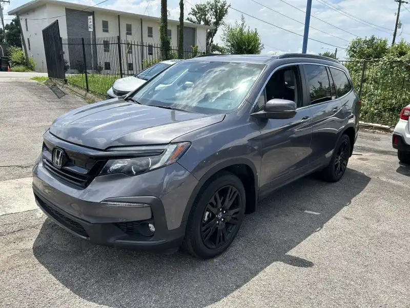 2022 Honda Pilot SE AWD's photo
