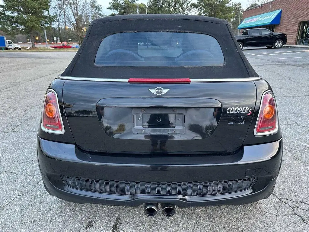 2010 MINI Cooper S photo 5