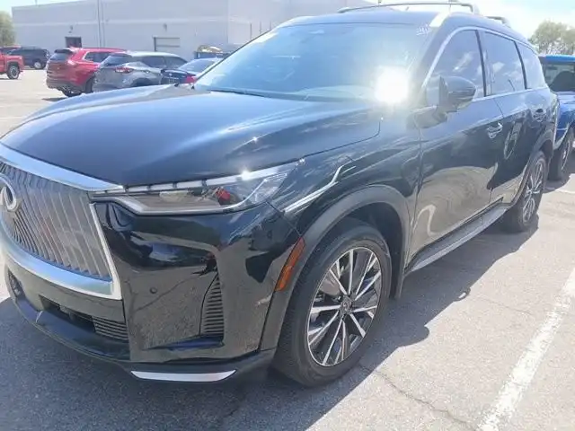 2026 INFINITI QX60 LUXE's photo