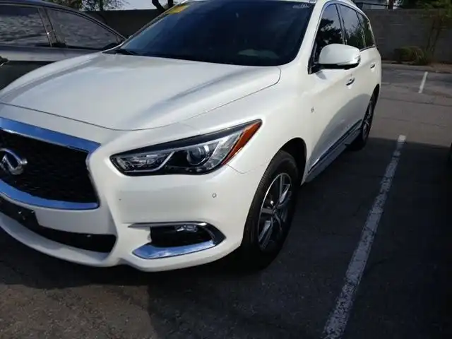 2020 INFINITI QX60 LUXE AWD's photo