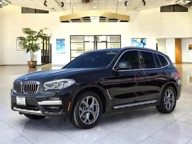 2020 BMW X3 sDrive30i's photo