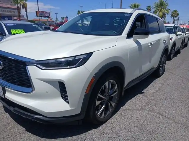 2023 INFINITI QX60 LUXE's photo