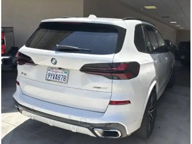 2024 BMW X5 xDrive40i's photo