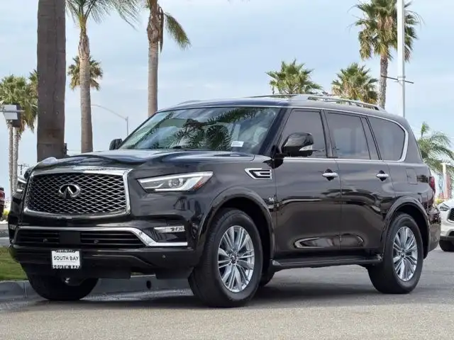 2019 INFINITI QX80 Base's photo