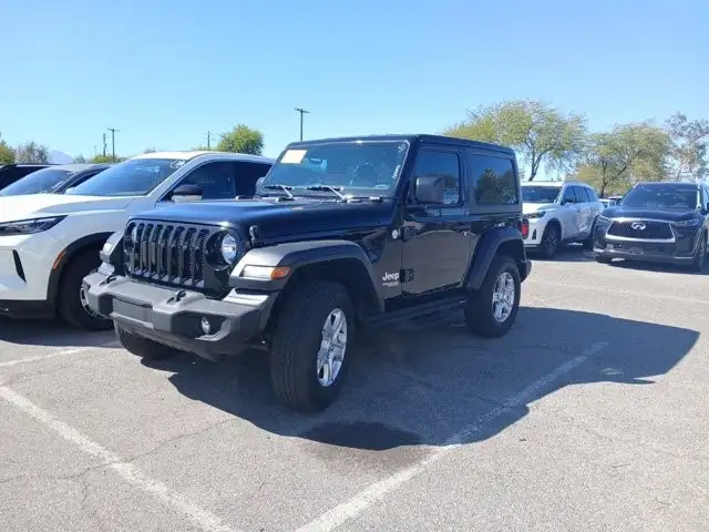 2020 Jeep Wrangler Sport's photo