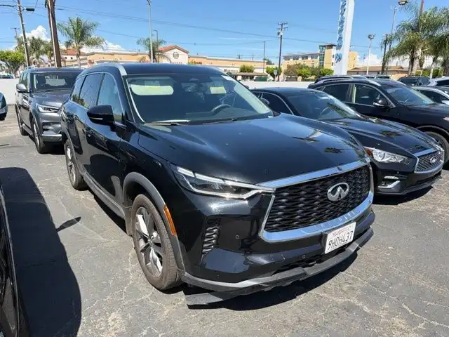 2023 INFINITI QX60 Luxe AWD's photo