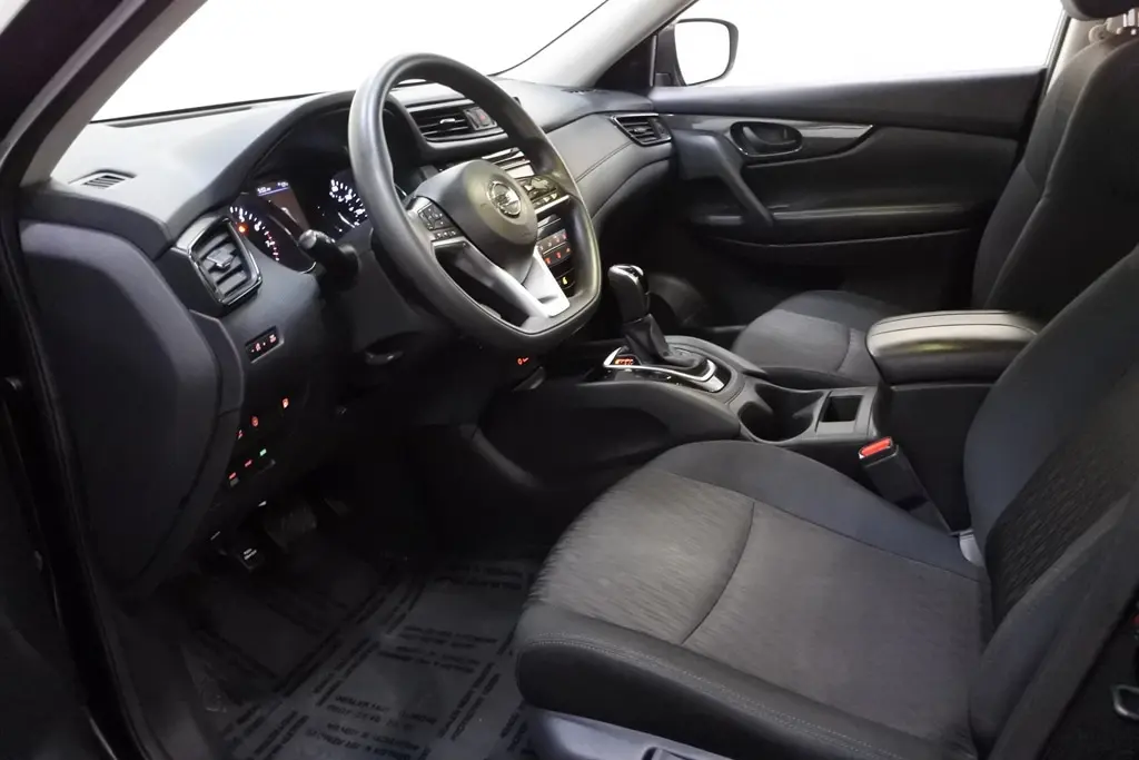 2019 Nissan Rogue S AWD photo 5