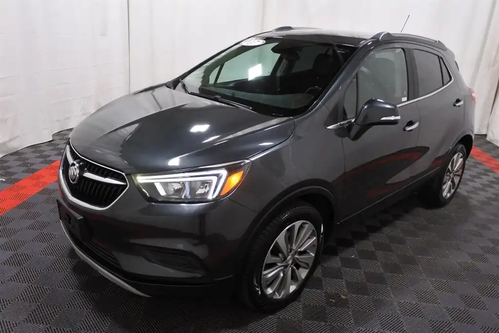 2017 Buick Encore Preferred's photo