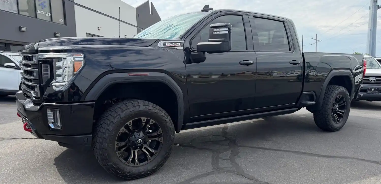2021 GMC Sierra AT4 3500's photo