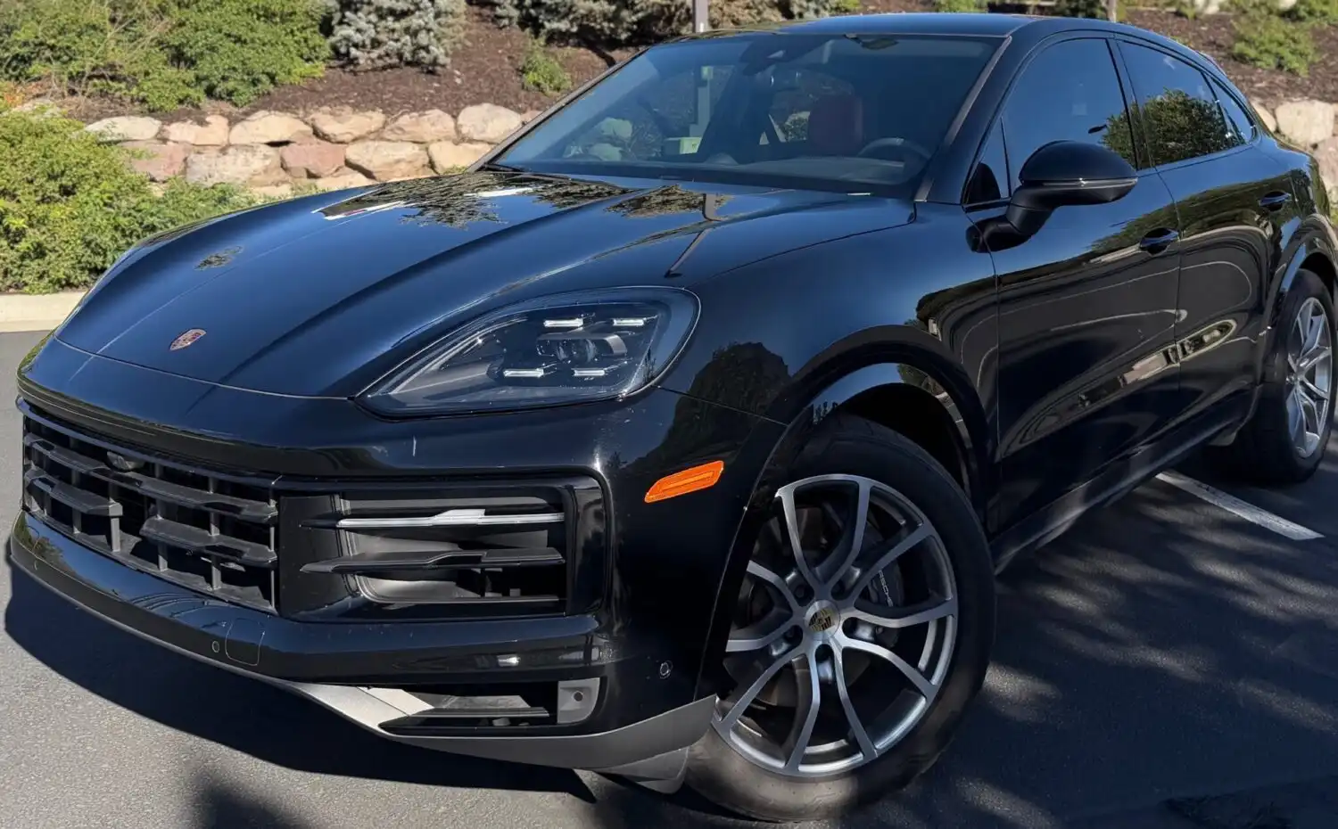 2024 Porsche Cayenne Base's photo