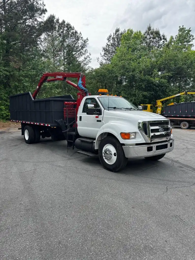 2006 Ford F-750's photo