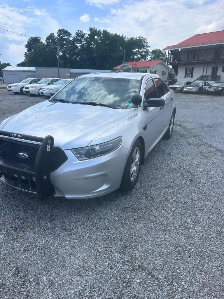 2016 Ford Taurus's photo
