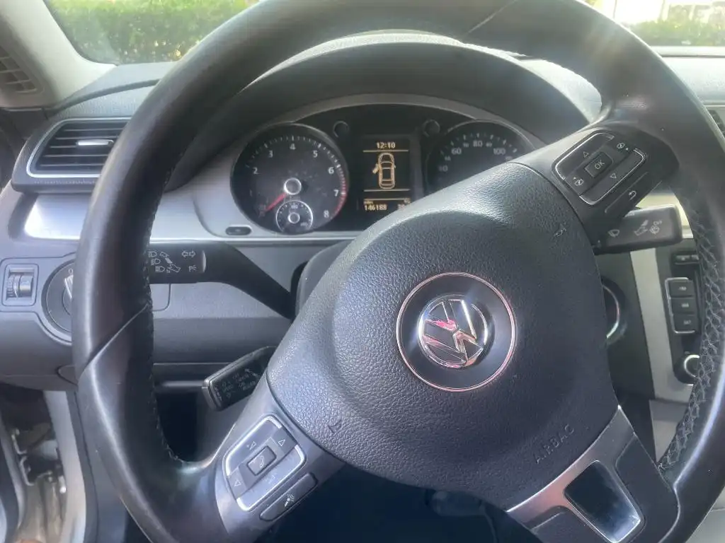 2012 Volkswagen CC Tiptronic Sport's photo